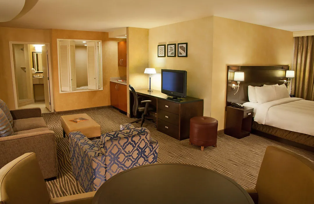 Courtyard By Marriott Seattle Bellevue/Downtown-1