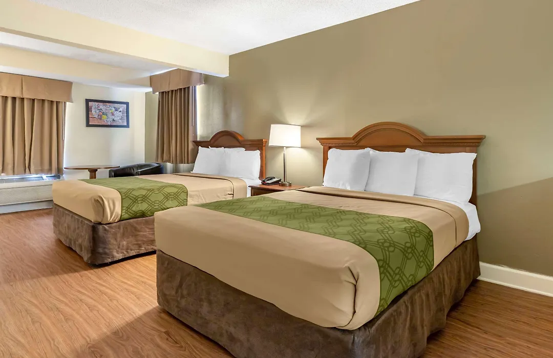 Econo Lodge Inn & Suites Lugoff-1