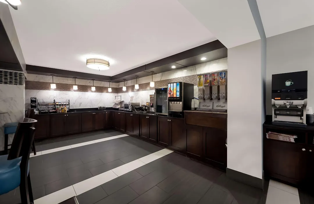Best Western Executive Inn-1