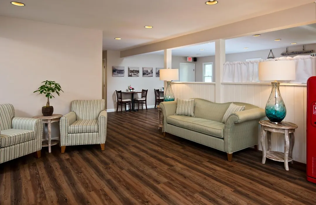 Wellfleet Lodge-1