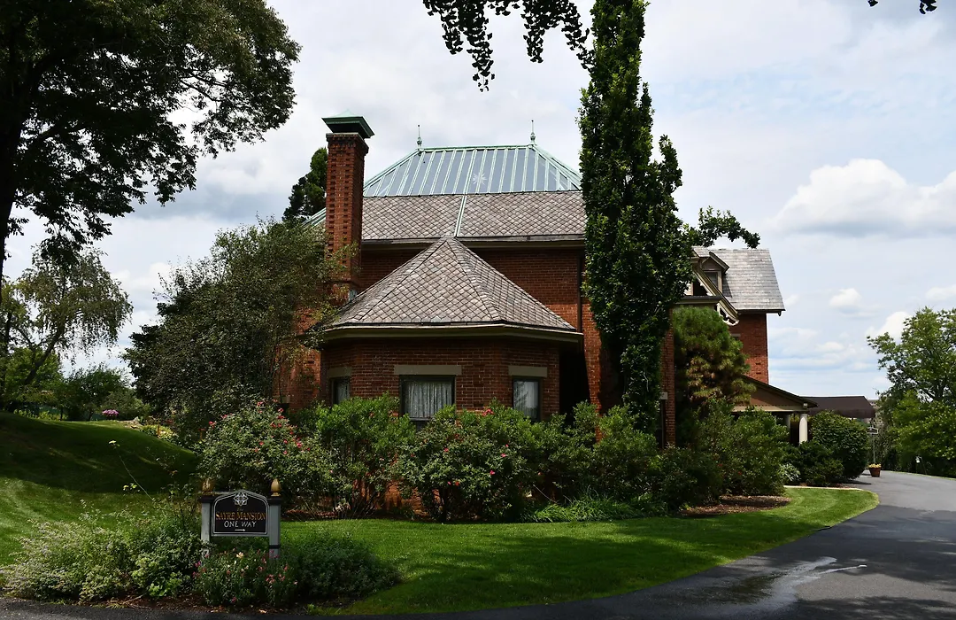 The Sayre Mansion-1