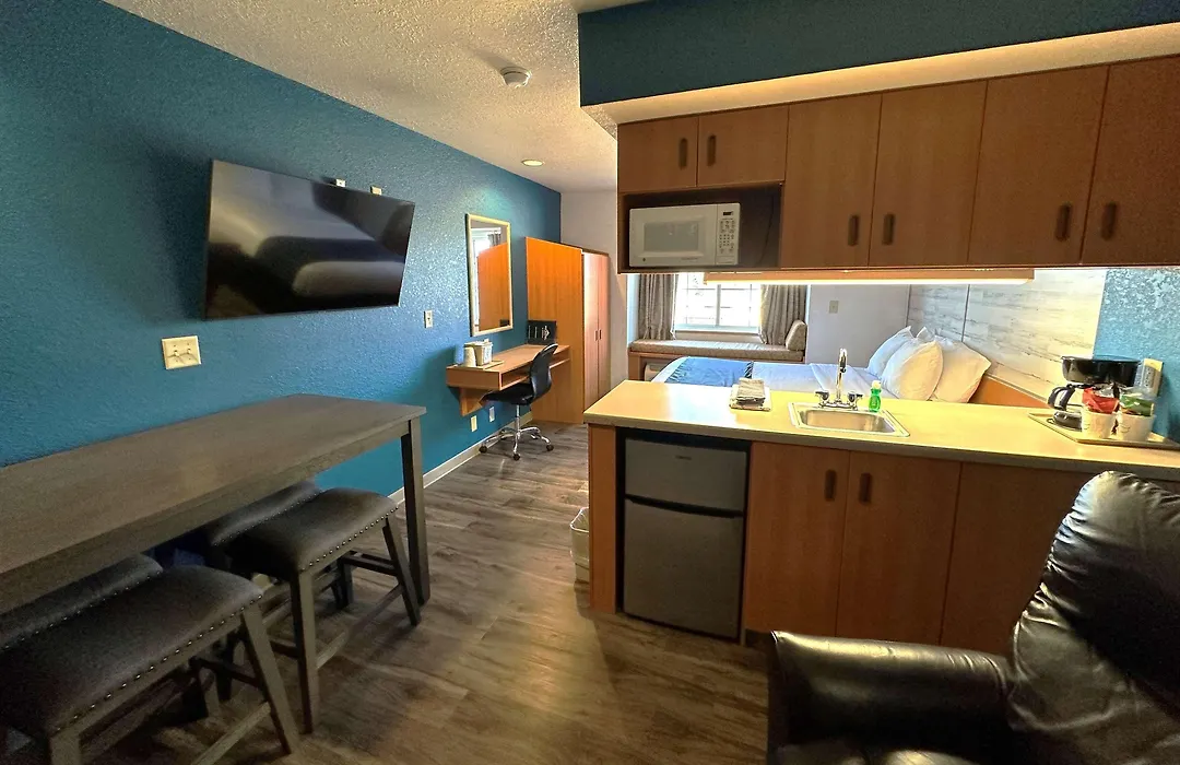 Microtel Inn & Suites Tomah-1