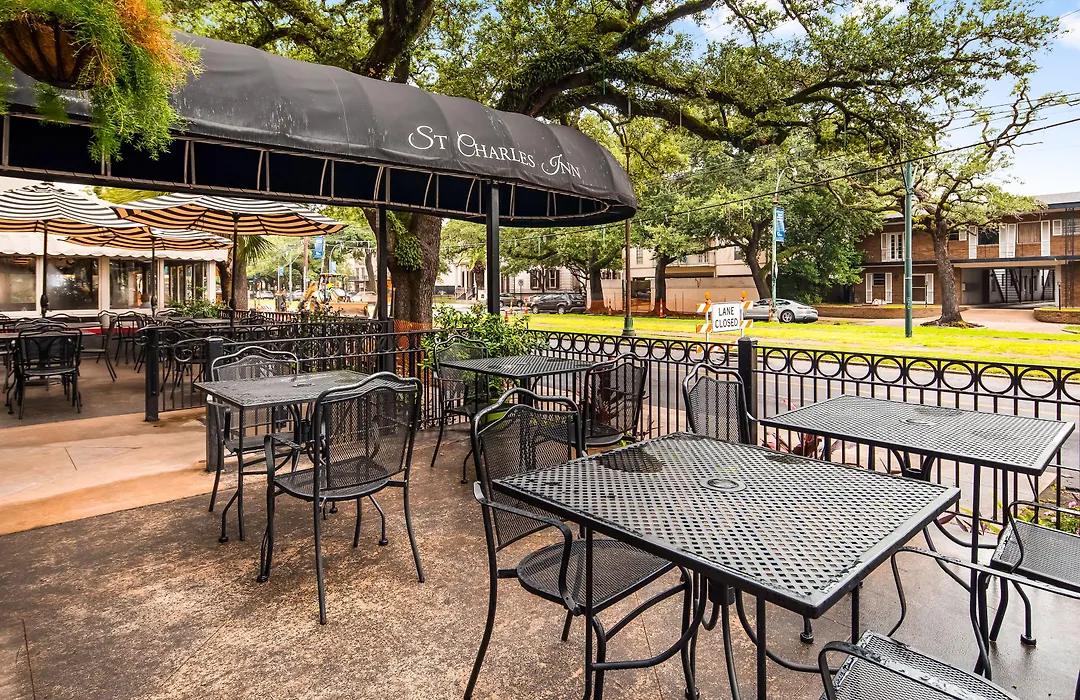St Charles Inn, Superior Hotel-1
