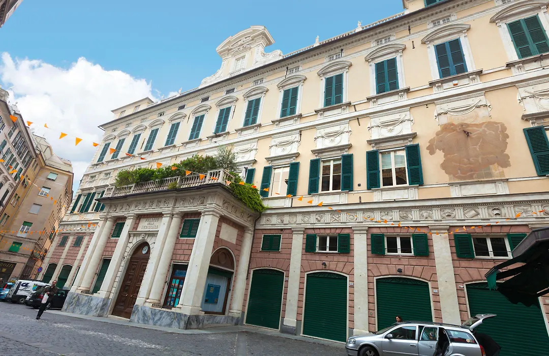 Palazzo Cicala-1