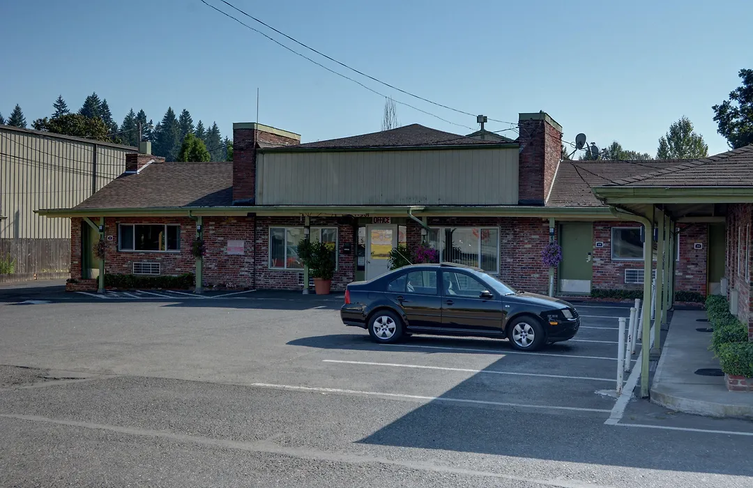 Inn At Salmon Creek-1