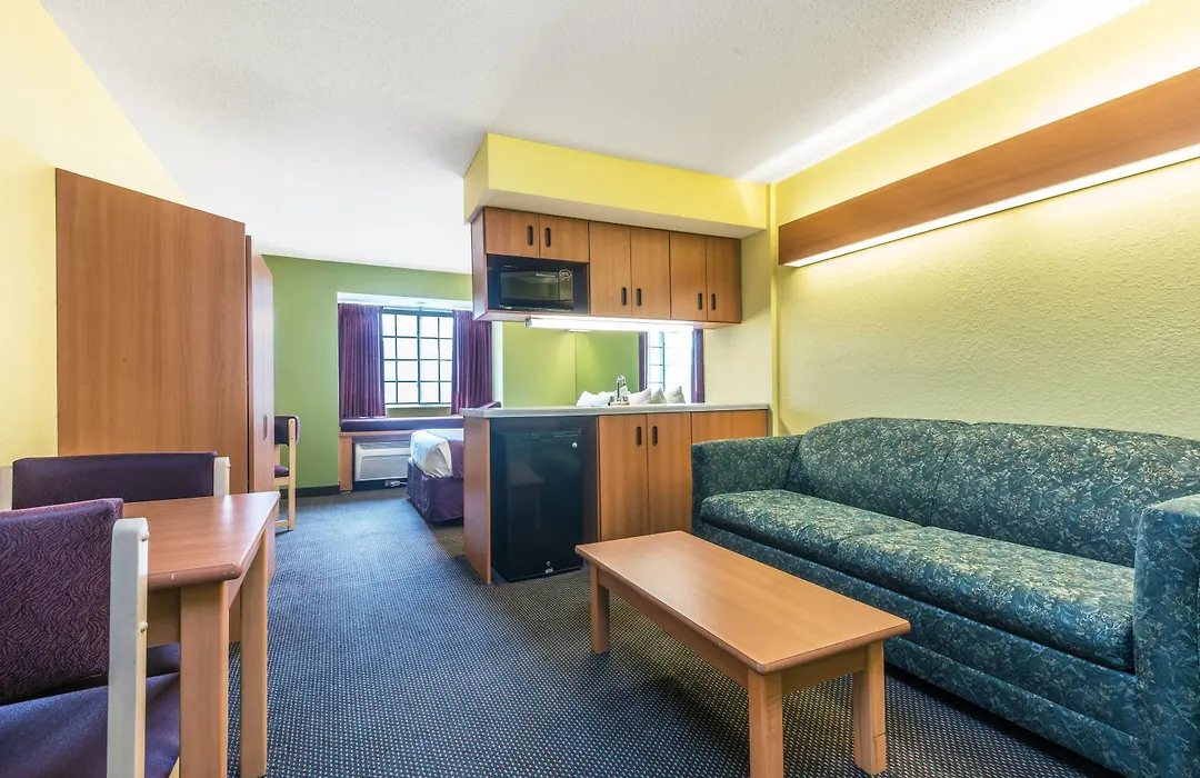 Microtel Inn & Suites By Wyndham Auburn-1