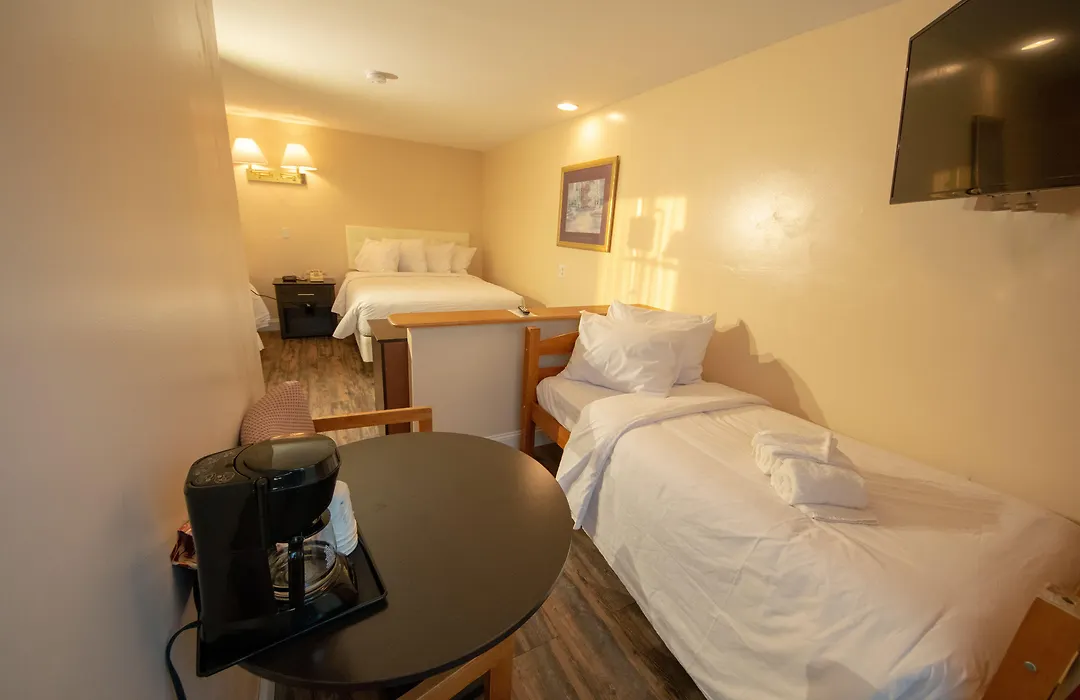 Cape Sands Inn-1