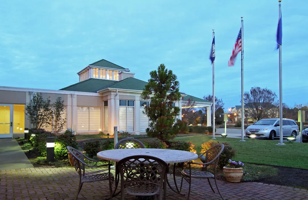 Homewood Suites By Hilton Chesapeake - Greenbrier-1