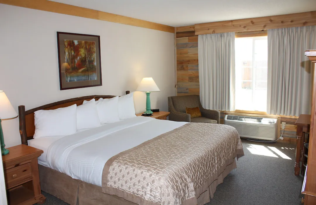 Flat Creek Lodge-1