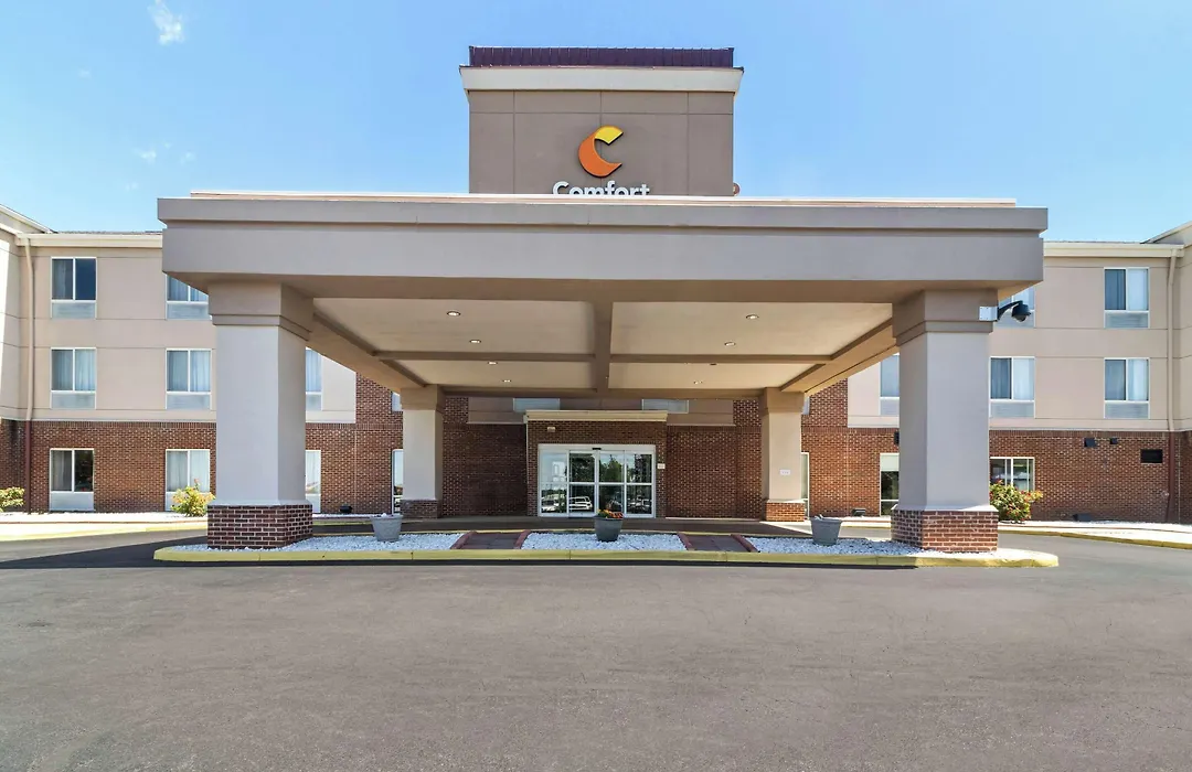 Comfort Suites-1