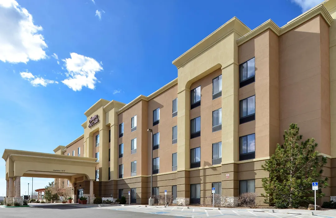 Hampton Inn & Suites - Coors Road-1
