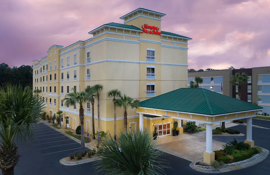 Hampton Inn & Suites Lake City-1
