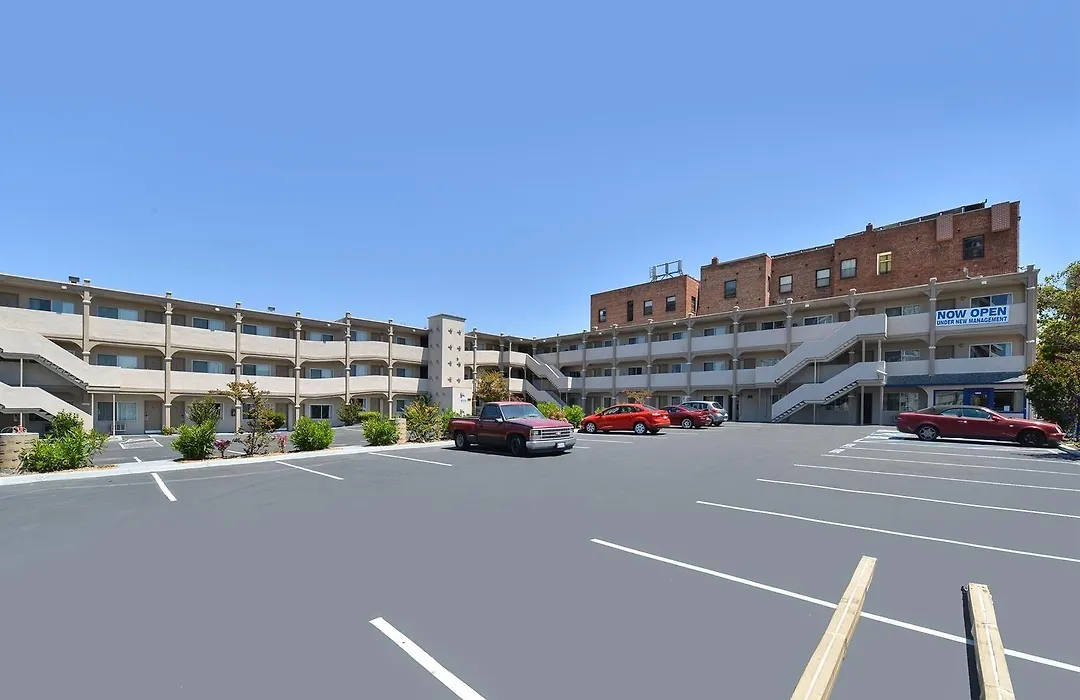 Econo Lodge Oakland Lake Merritt Area-1