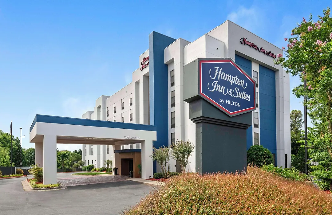 Hampton Inn & Suites Burlington-1