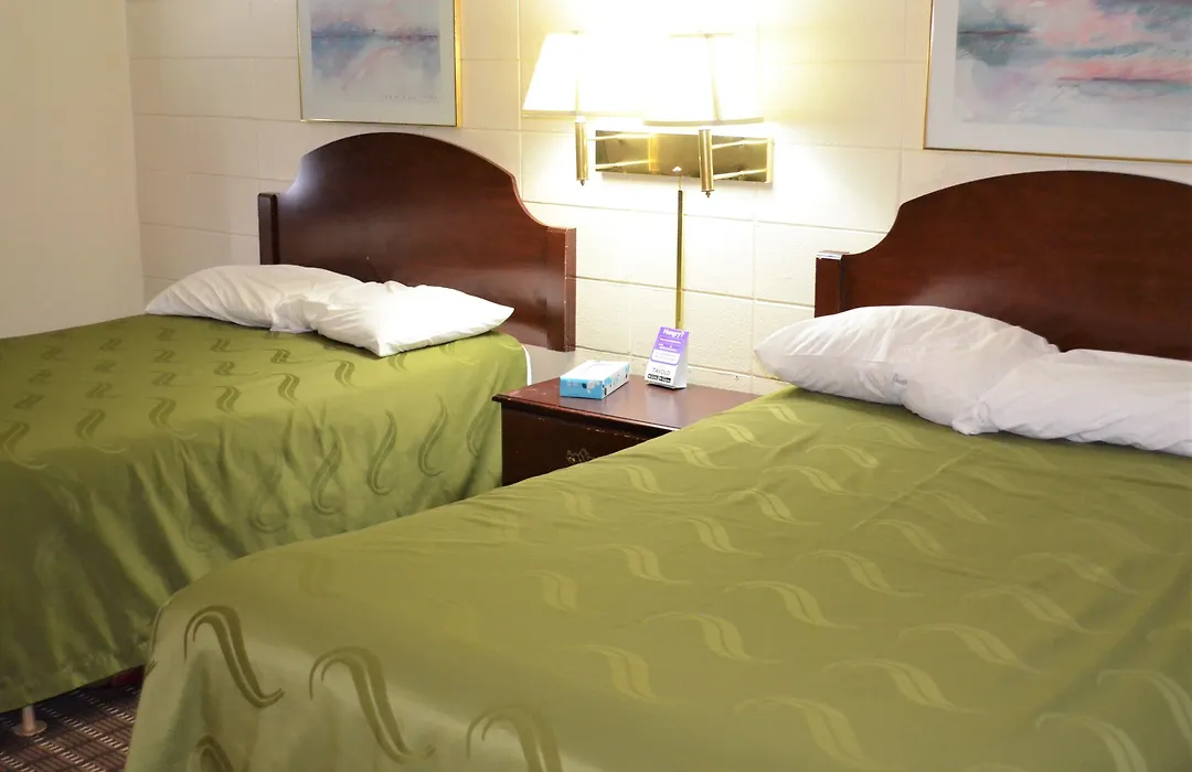 Grand Inn Fargo-1