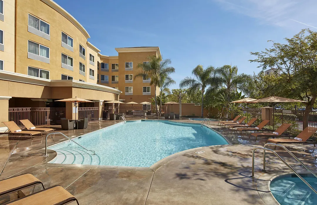 Courtyard By Marriott Anaheim Resort/Convention Center-1