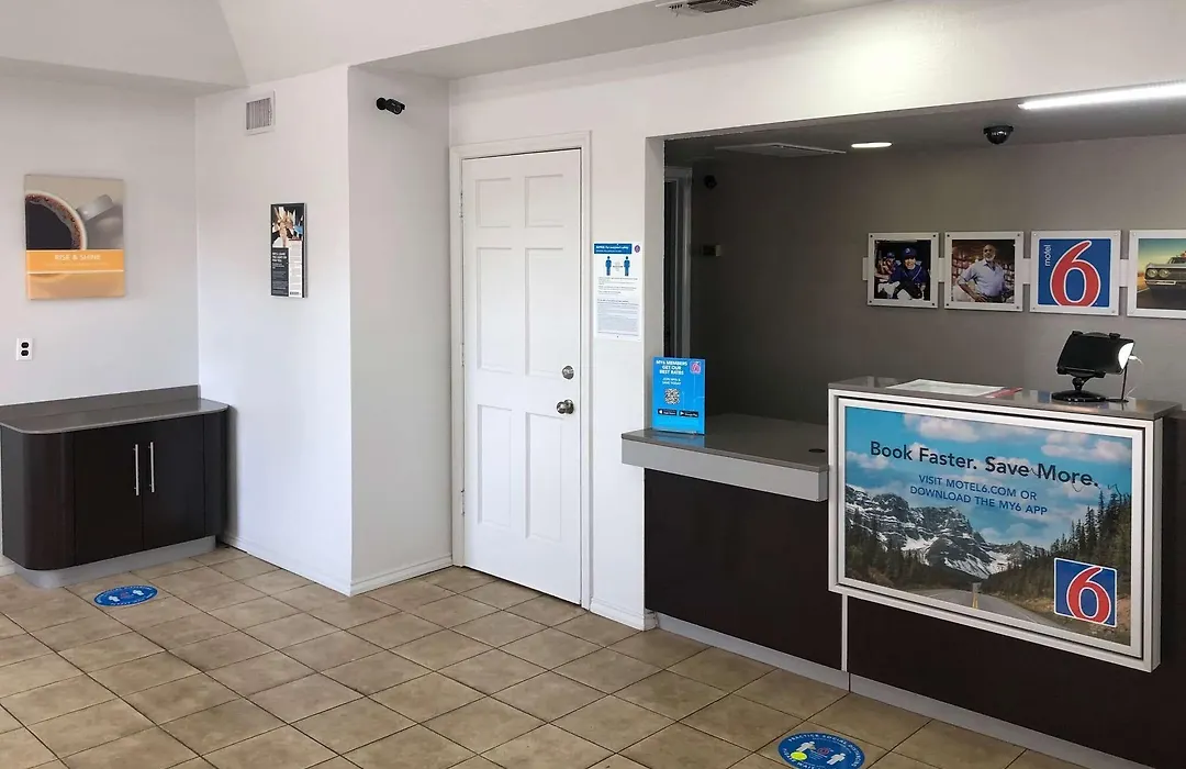 Motel 6 Paris, Tx-1