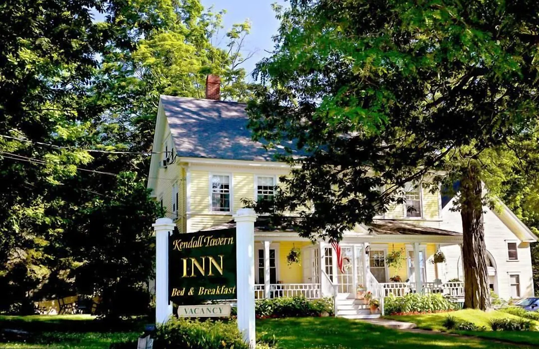 The Kendall Inn-1
