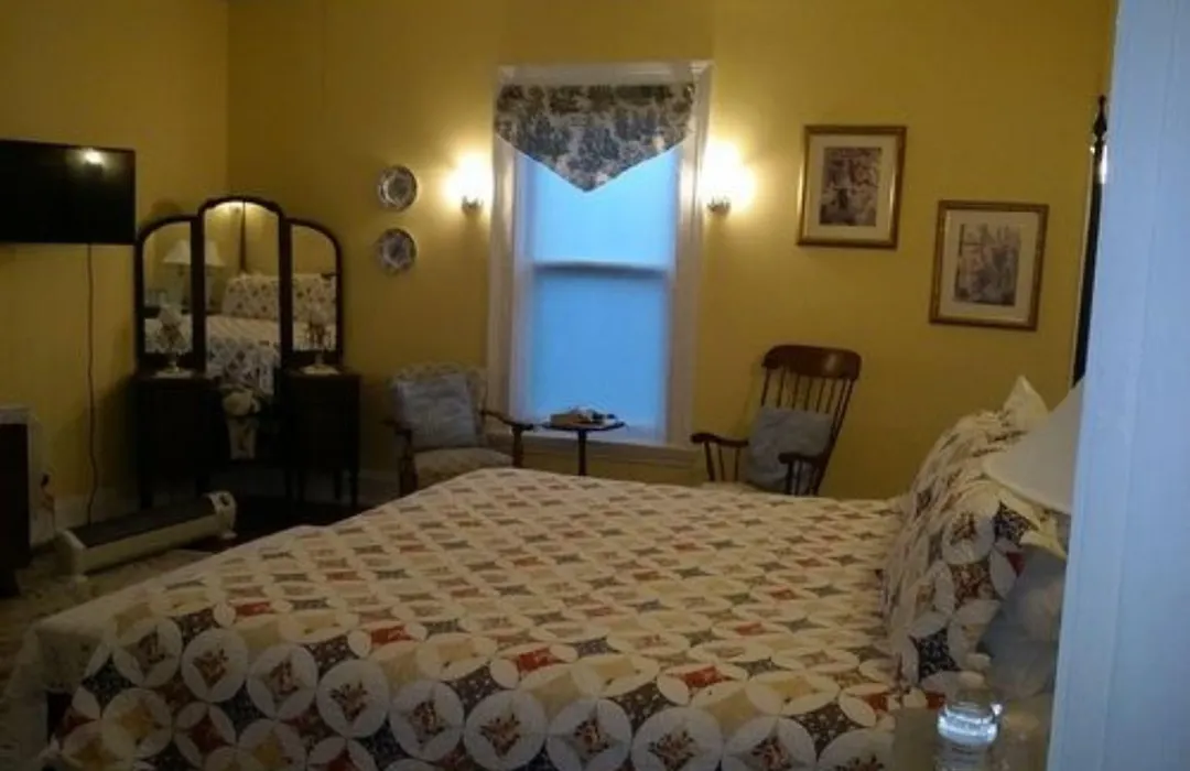 Six Acres Bed And Breakfast-1