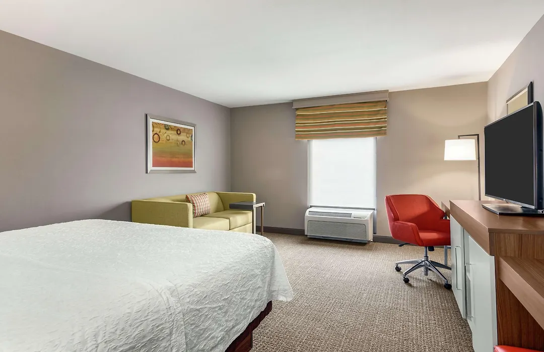 Hampton Inn Athens-1