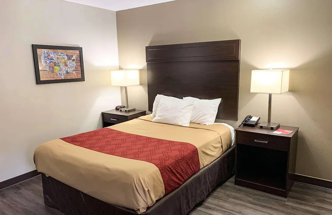 Econo Lodge Portland Downtown-1
