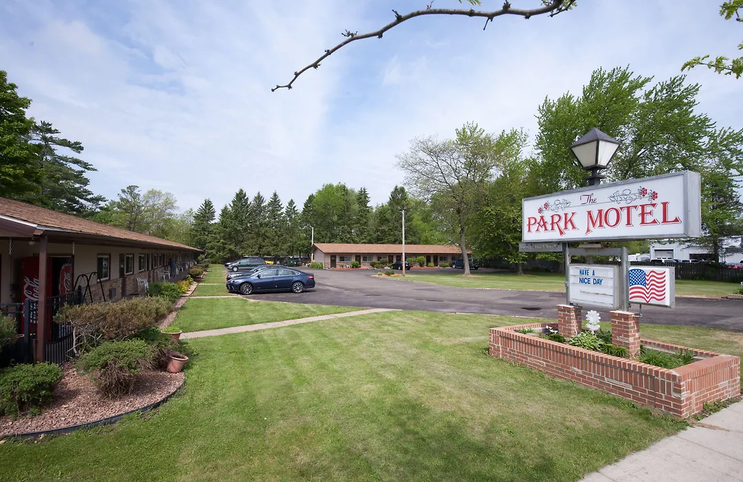 Park Motel-1