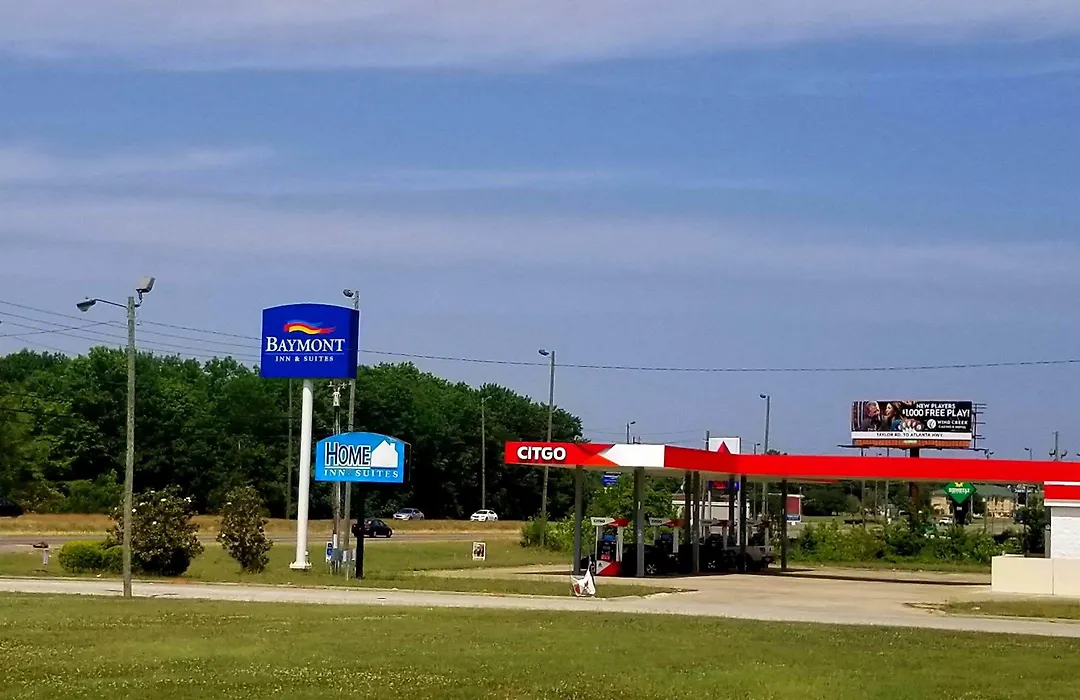 Home Inn & Suites-1