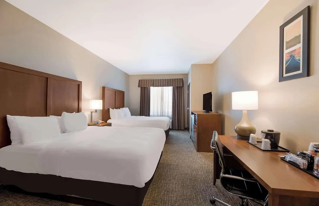 Comfort Inn & Suites Las Vegas - Nellis-1