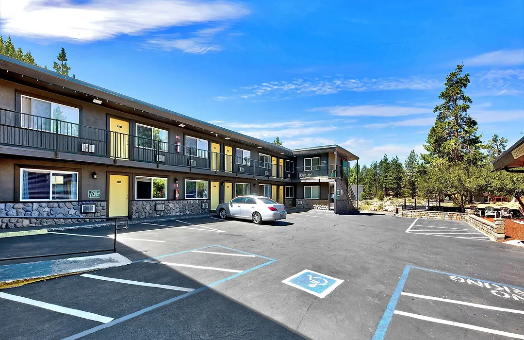 Secrets Inn Lake Tahoe-1
