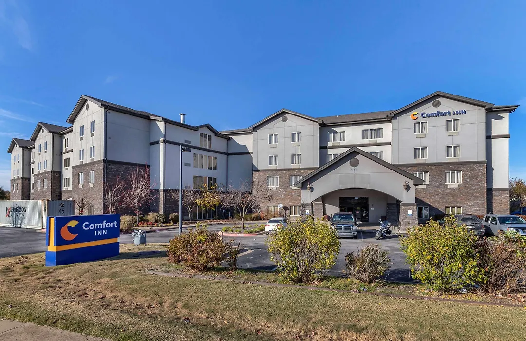 Comfort Inn Bentonville - Crystal Bridges-1