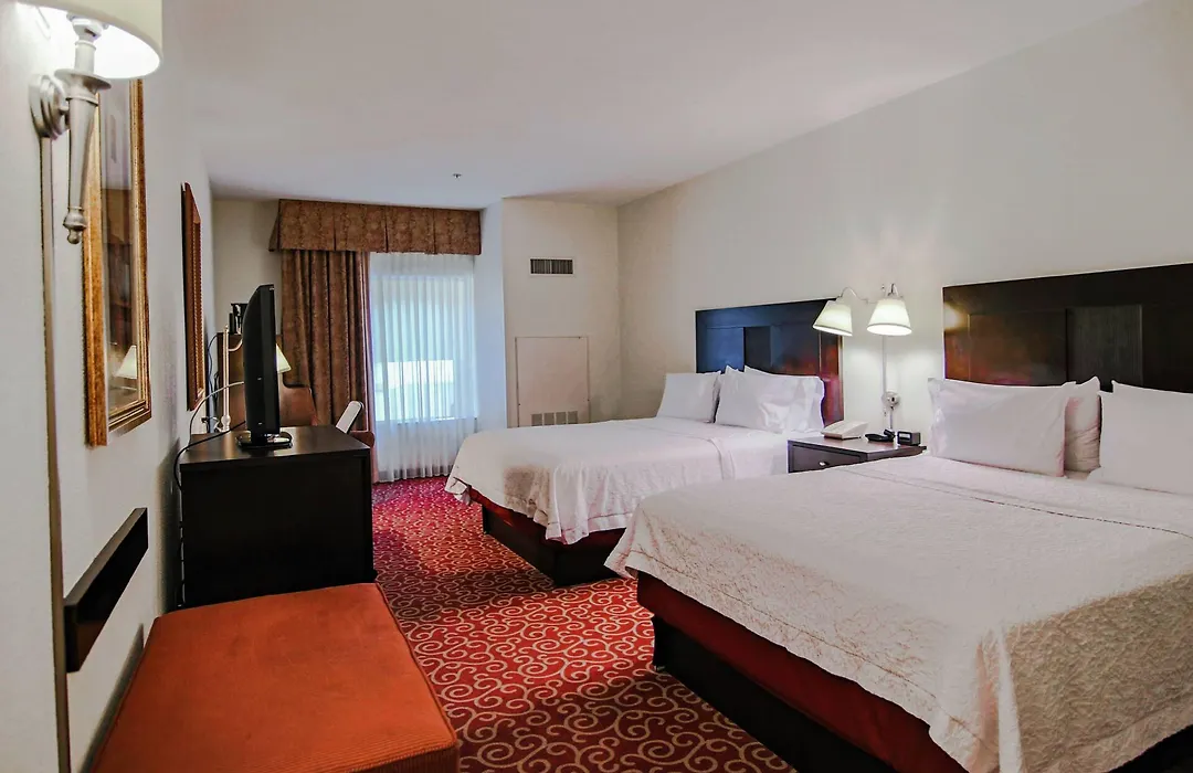 Hampton Inn Kingston-1
