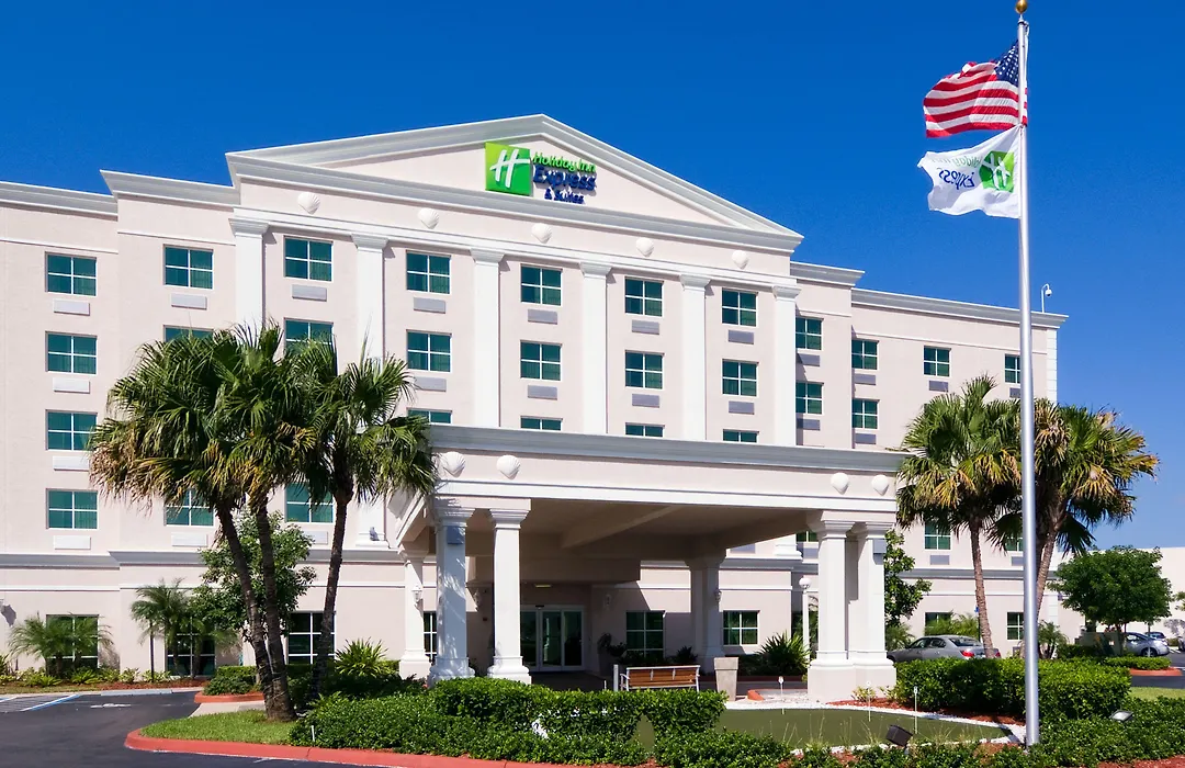 Holiday Inn Express & Suites Miami Kendall By Ihg-1