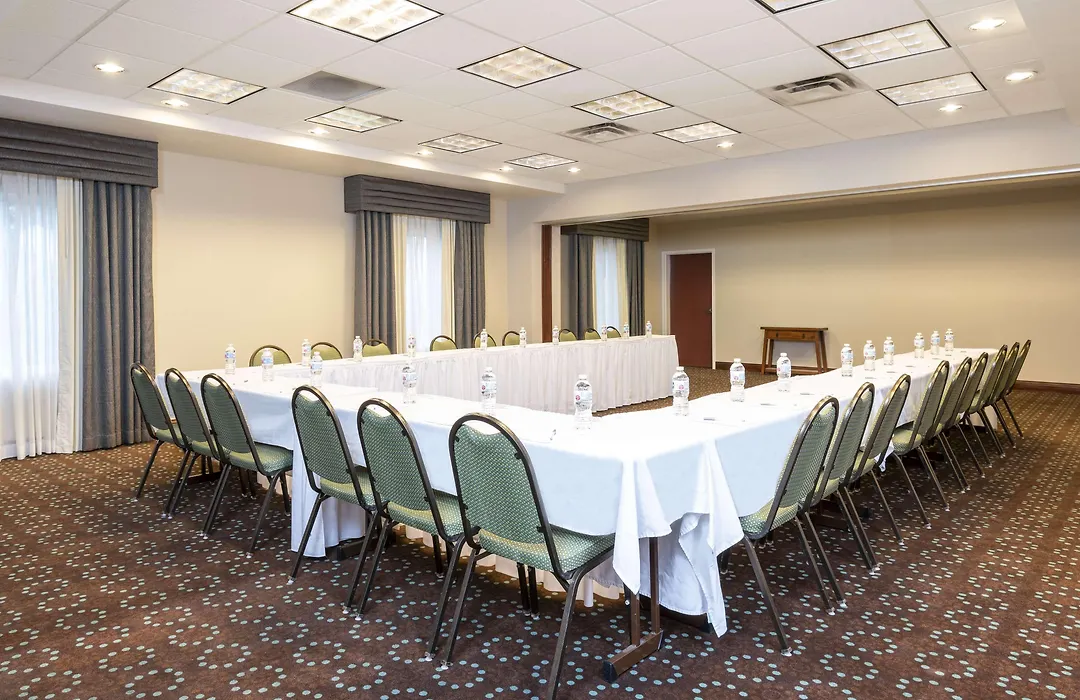 Hampton Inn & Suites Fort Myers-Colonial Boulevard-1
