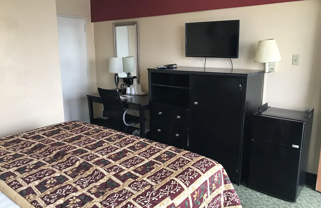 Red Carpet Inn & Suites Atlantic City-1