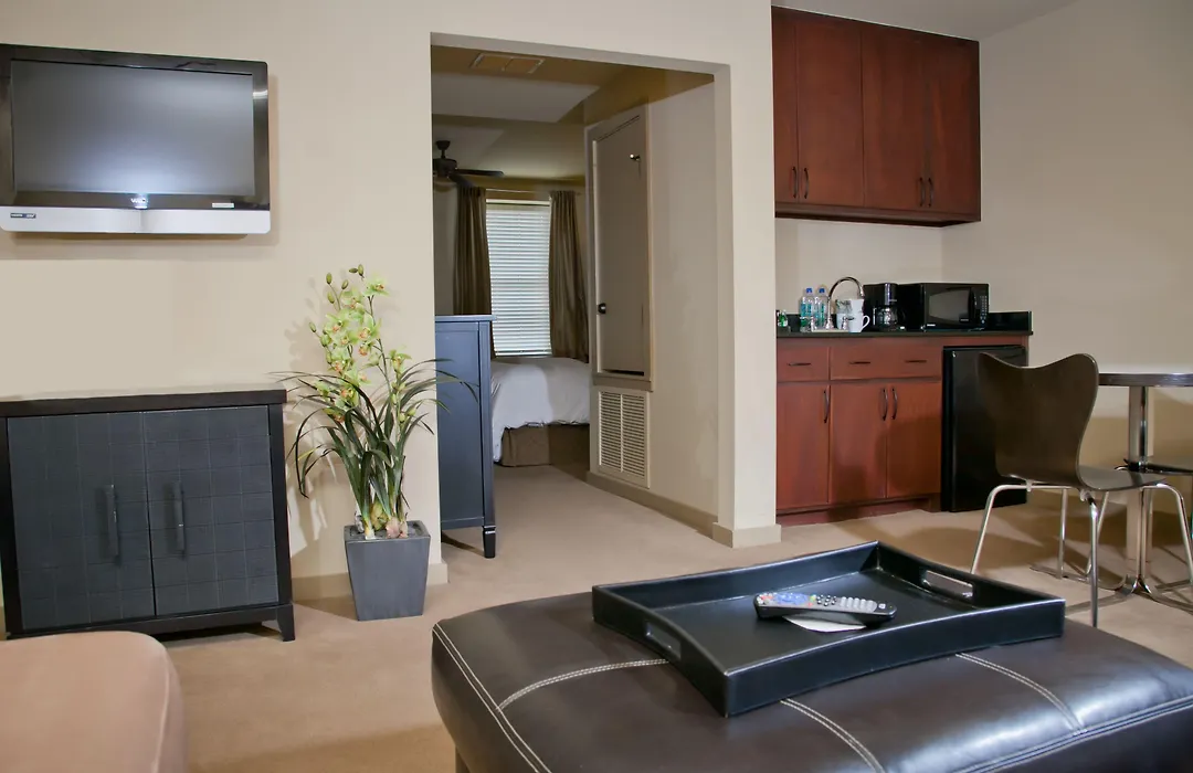 V Boutique Hotel-1