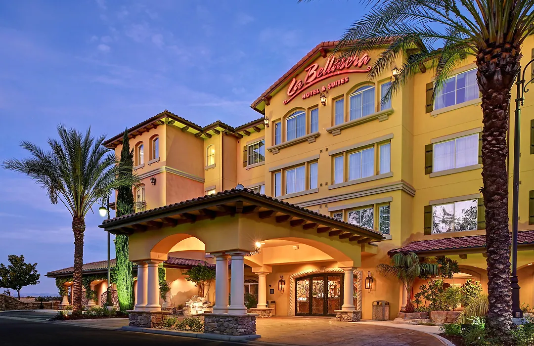 Bellasera Hotel & Suites Paso Robles, Tapestry By Hilton-1