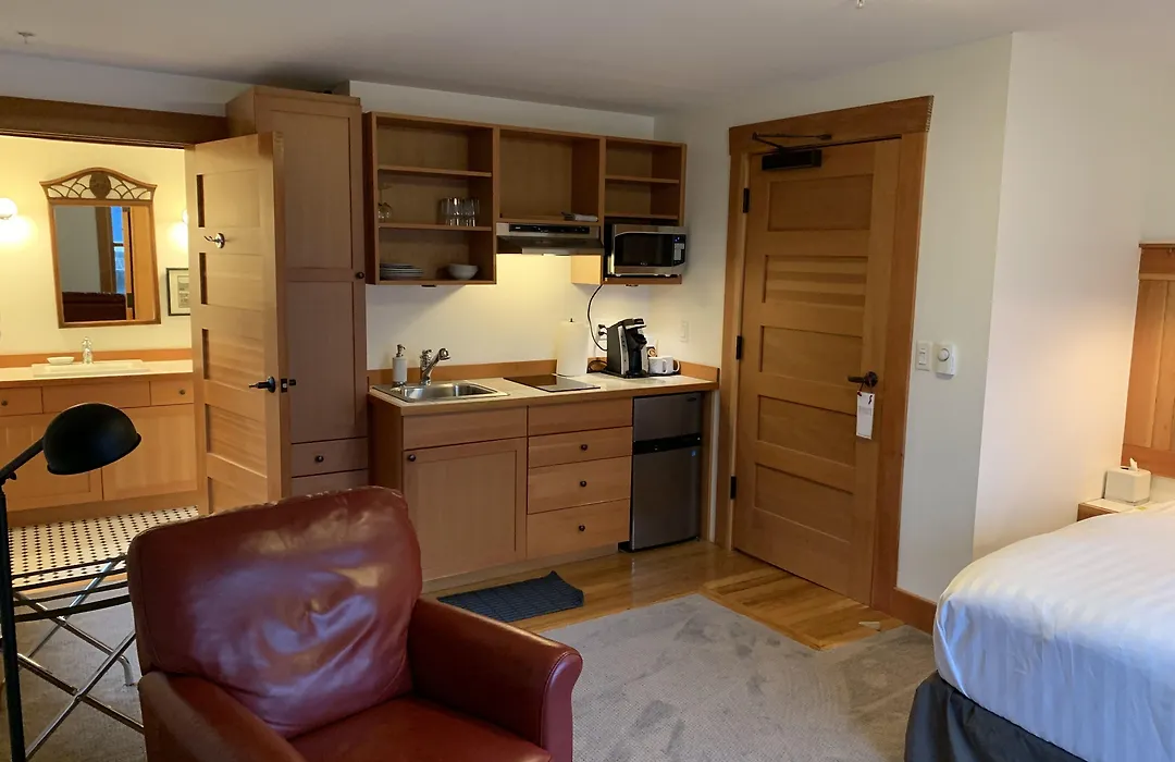 Inn At Creek Street-1