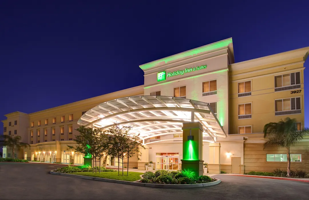 Holiday Inn & Suites Bakersfield By Ihg-1