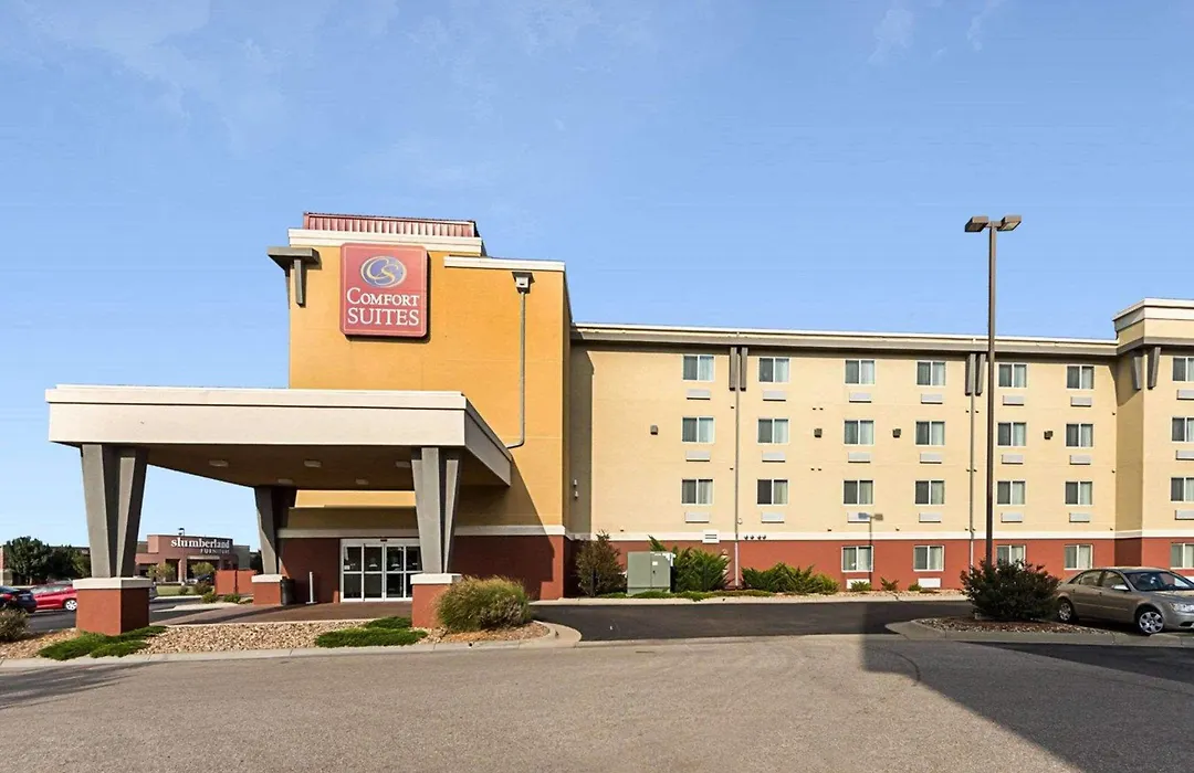Comfort Suites Airport-1