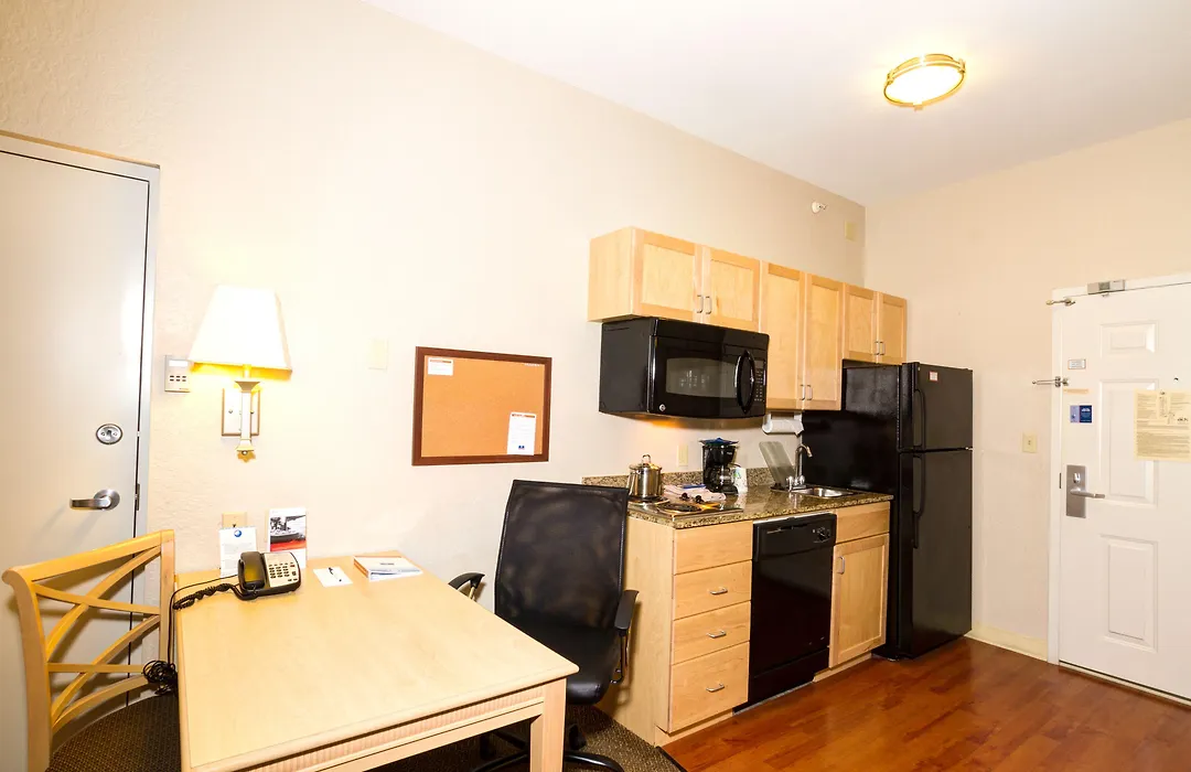 Candlewood Suites Fort Myers Interstate 75 By Ihg-1