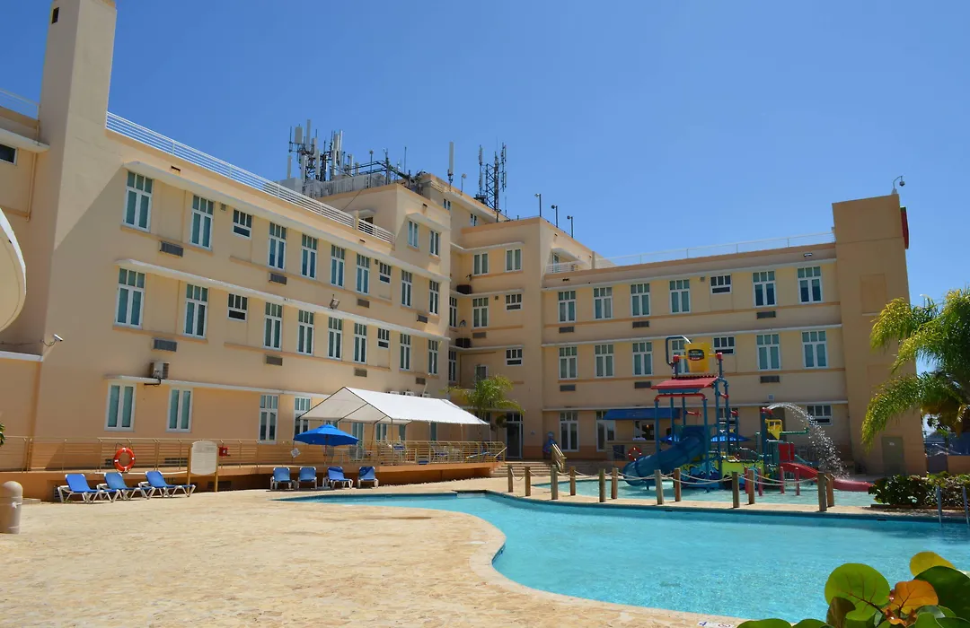 Courtyard Aguadilla-1