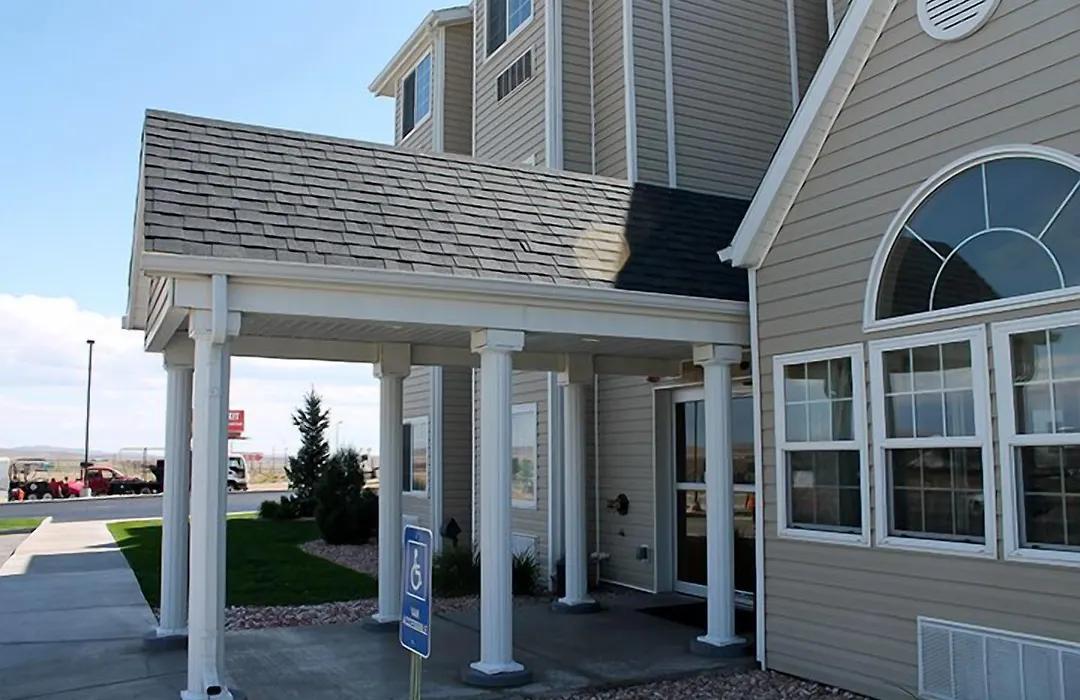 Microtel Inn And Suites By Wyndham Rawlins-1
