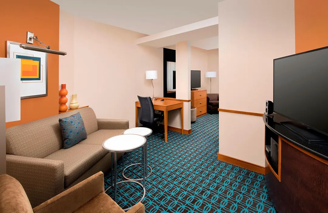 Fairfield Inn & Suites-Washington Dc-1