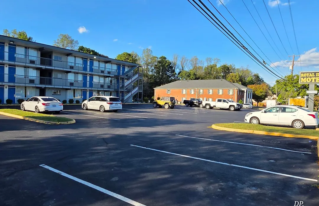 Royal Inn Motel-Charlottesville-1