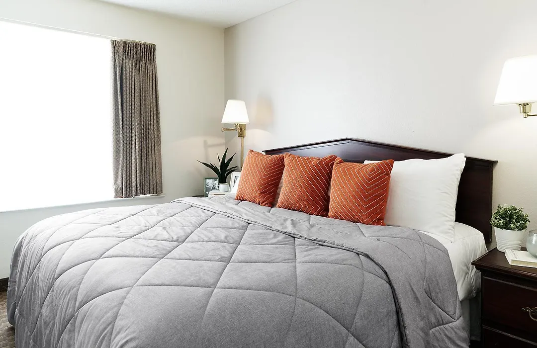 Intown Suites Extended Stay Fort Lauderdale Fl-1