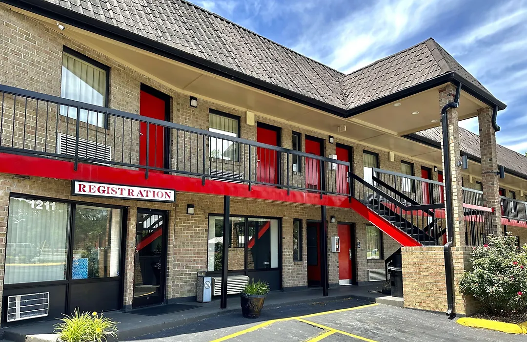 Travelers Inn Elizabeth City-1