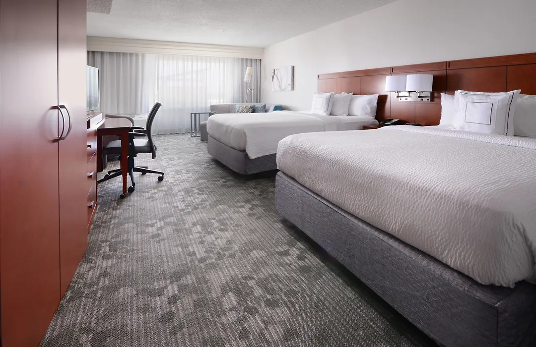 Courtyard Marriott Houston Pearland-1