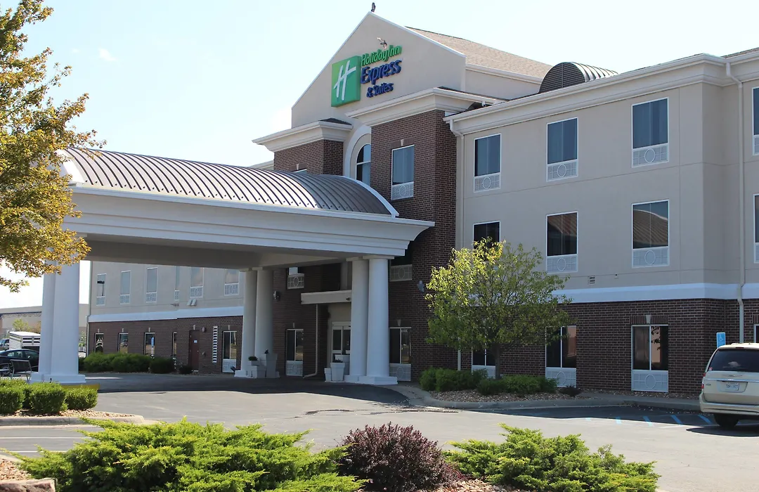 Holiday Inn Express Hotel & Suites Sedalia By Ihg-1