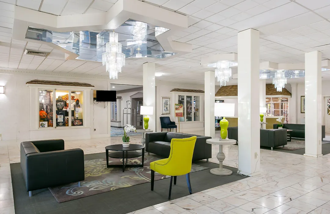 Eisenhower Hotel And Conference Center-1