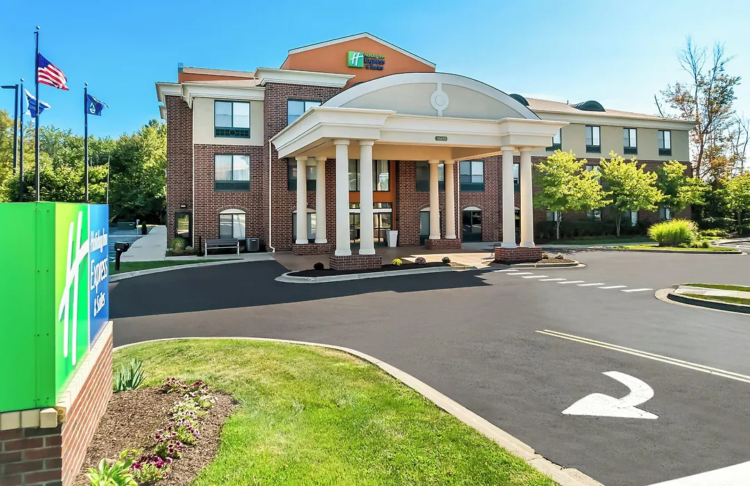 Holiday Inn Express & Suites Detroit - Novi By Ihg-1